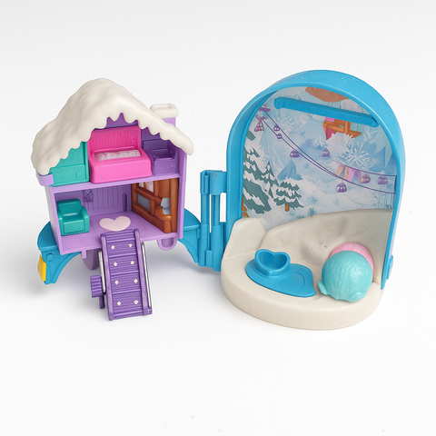 Winter Wonderland Dollhouse Playset – Slightly Used