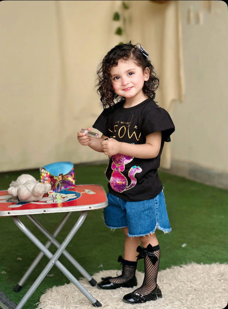 Black Sequin Cat Patch T Shirt